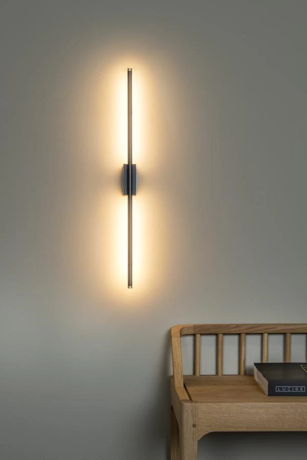 Lucide Premium MARNIK - Wall light - LED Dim. - CCT - 1x13W 2700K/4000K - Black - atmosphere 1